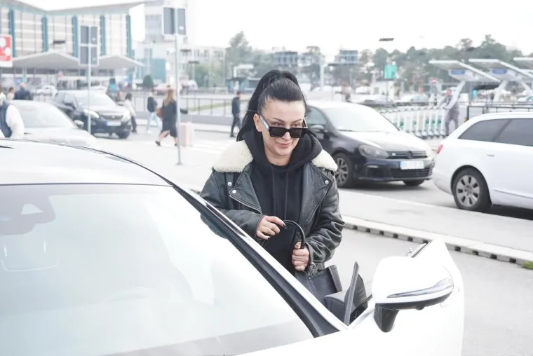 Srpske zvijezde bez trunke &scaron;minke: Ovako izgledaju kada ih paparazzi uhvate nespremne