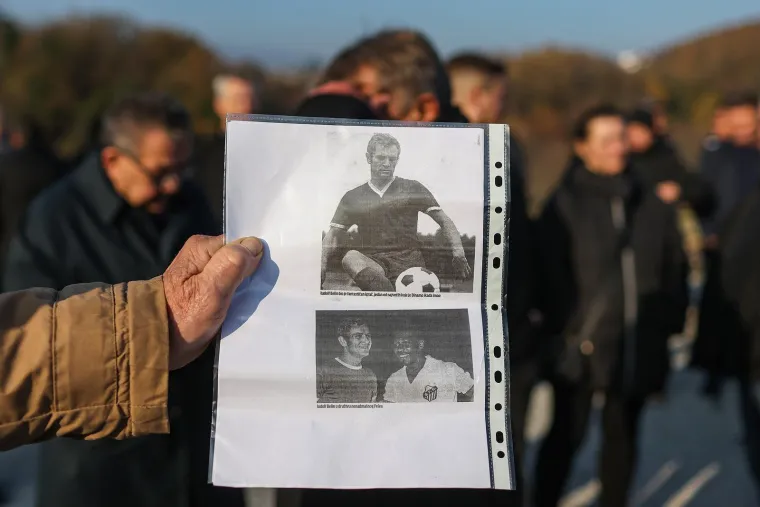 Posljednji ispraćaj džentlmena Rudija: Ogromna tuga legendi za jedinog Belina uz posebnu pjesmu