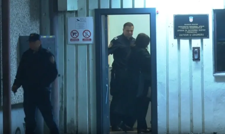 Ovako se nekada&scaron;nja Plenkovićev miljenica oprostila od slobode: S dva kofera u&scaron;la je u Remetinec