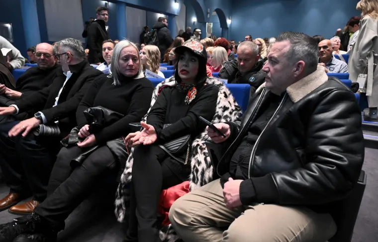 Simona Mijoković predstavila &scaron;okantnu biografiju, evo kako je izgledala promocija