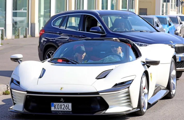 Zlatan Ibrahimović ne zna &scaron;to je skromnost: Pogledajte garažu vrijednu vi&scaron;e od 15 milijuna eura