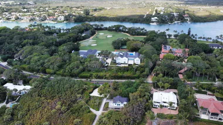 Slavni sporta&scaron; živi u megaluksuznom 'bunkeru' na otoku Jupiter vrijednom 54 milijuna dolara