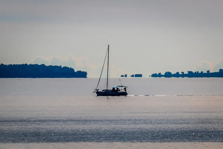 Zaljubljeni par gledao se kao da sutra ne postoji: Svi pogledi bili su uprti u njih