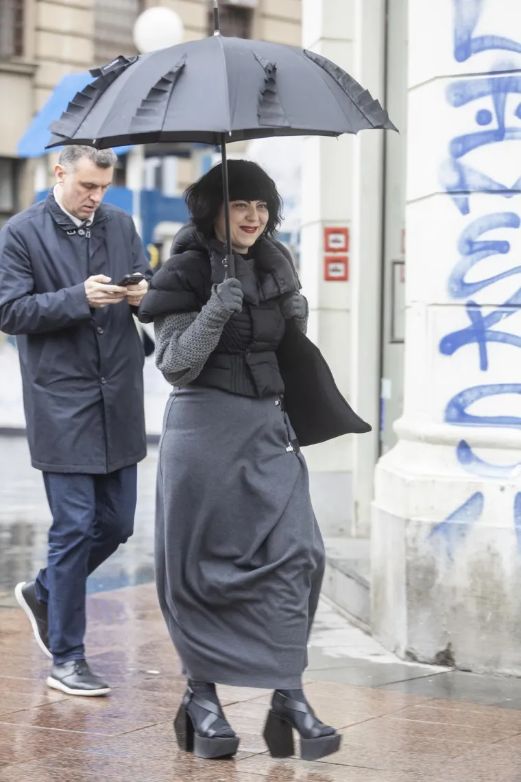 Uvijek posebna, nikad dosadna: Svi su se okretali za ovim modnim izdanjima Mirele Holy