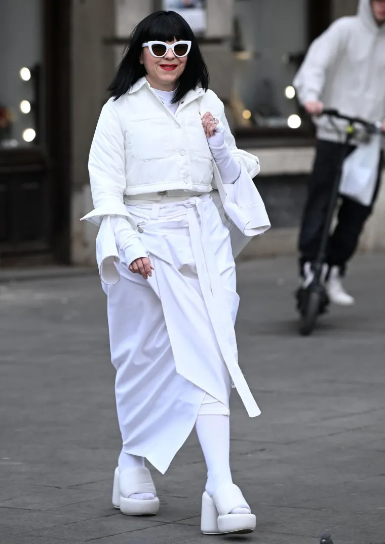 Uvijek posebna, nikad dosadna: Svi su se okretali za ovim modnim izdanjima Mirele Holy