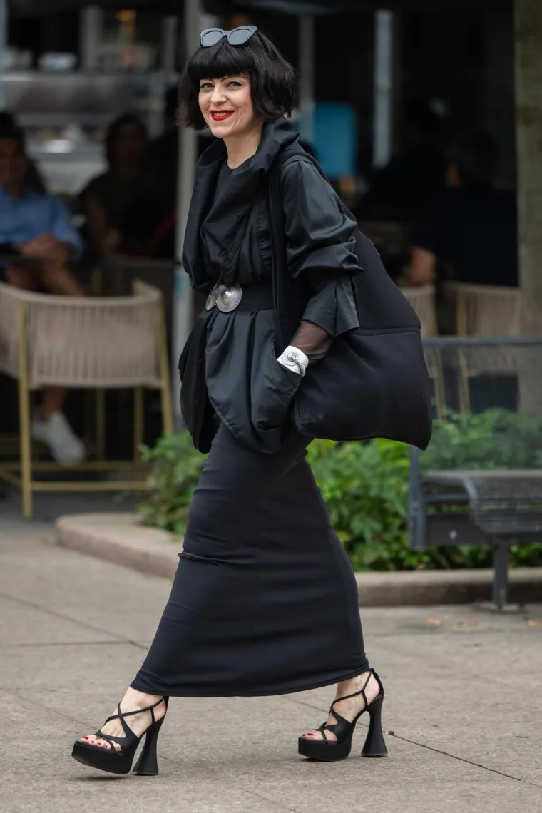 Uvijek posebna, nikad dosadna: Svi su se okretali za ovim modnim izdanjima Mirele Holy