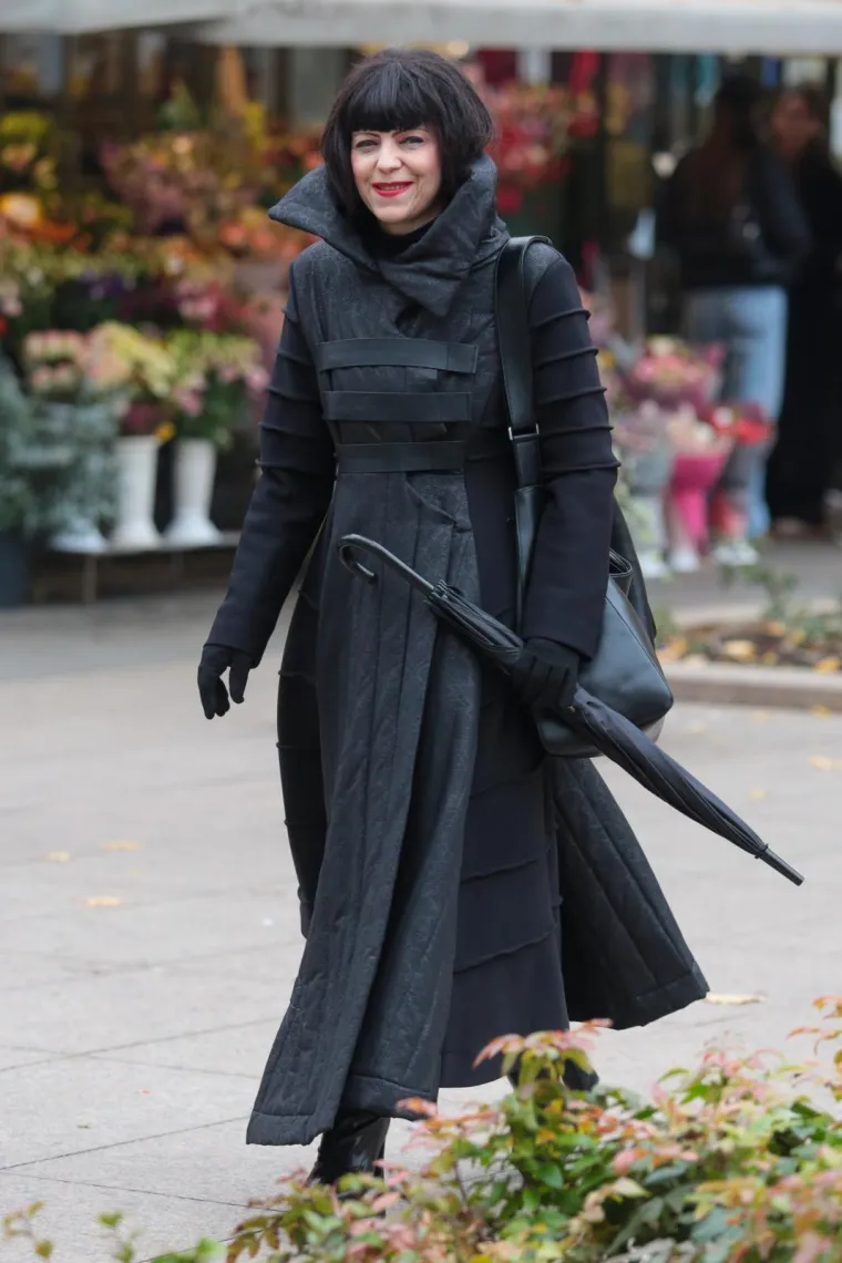 Uvijek posebna, nikad dosadna: Svi su se okretali za ovim modnim izdanjima Mirele Holy