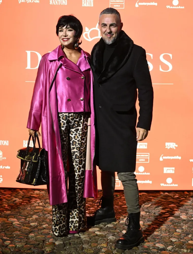 Poznata lica na reviji Snježane Schillinger: Među njima i Jakov Kitarović, evo kako je bilo