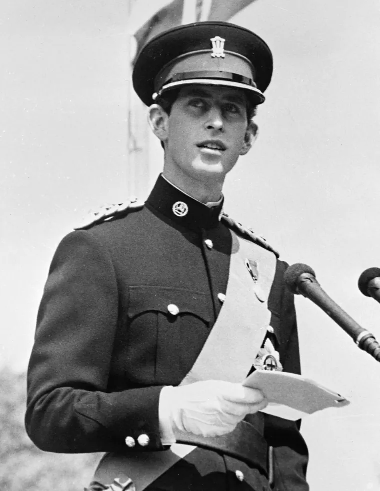 Kralj Charles III. danas slavi 77. rođendan: Pogledajte kako je izgledao kroz godine