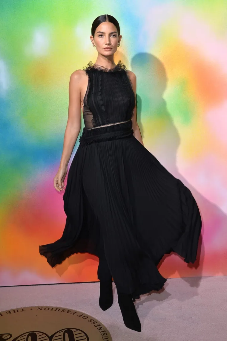 Kritizirali izgled manekenke pa im uzvratila uspjehom: Odjenula grudnjak vrijedan milijune