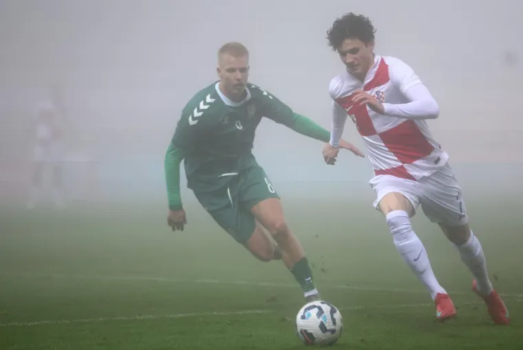 Jesu li ovo regularni uvjeti? Mladi Vatreni igrali pod nemogućim okolnostima