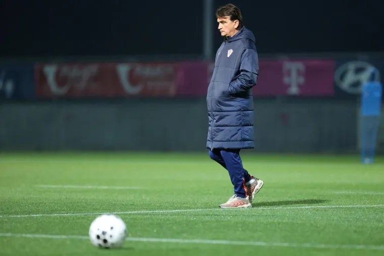 Hrvatska odradila posljednji trening: Dalić nasamo razgovarao s čovjekom od povjerenja