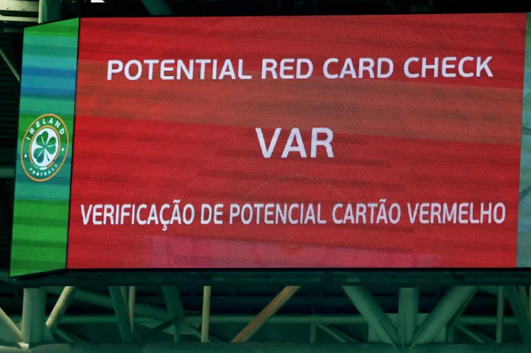 Ronaldo se opet ponio kao razmaženo deri&scaron;te: Evo &scaron;to je napravio irskim navijačima