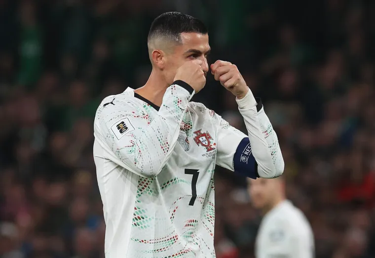 Ronaldo se opet ponio kao razmaženo deri&scaron;te: Evo &scaron;to je napravio irskim navijačima