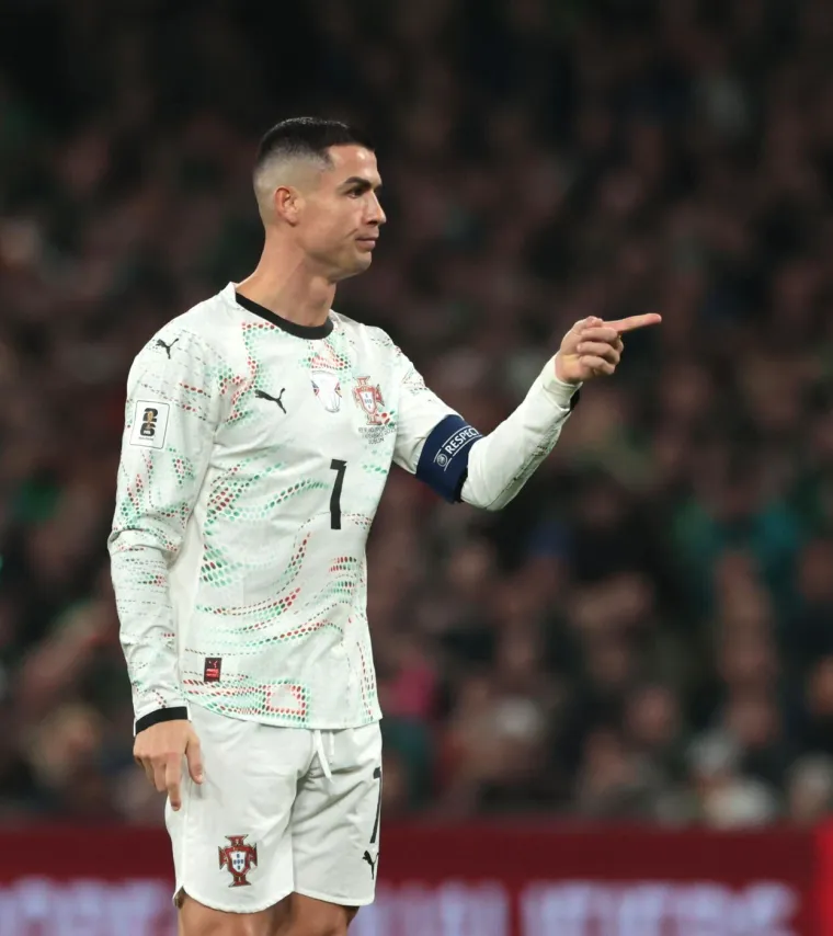 Ronaldo se opet ponio kao razmaženo deri&scaron;te: Evo &scaron;to je napravio irskim navijačima