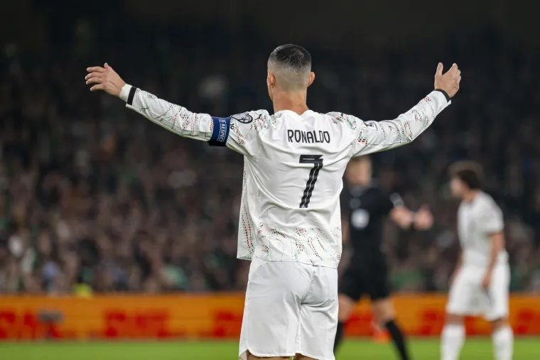 Ronaldo se opet ponio kao razmaženo deri&scaron;te: Evo &scaron;to je napravio irskim navijačima