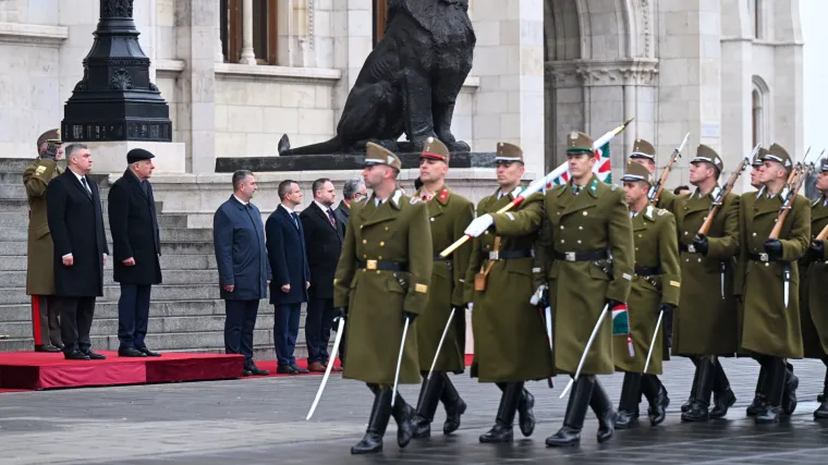 Pogledajte kako je Milanović dočekan u Budimpešti: Ključna figura nedostaje