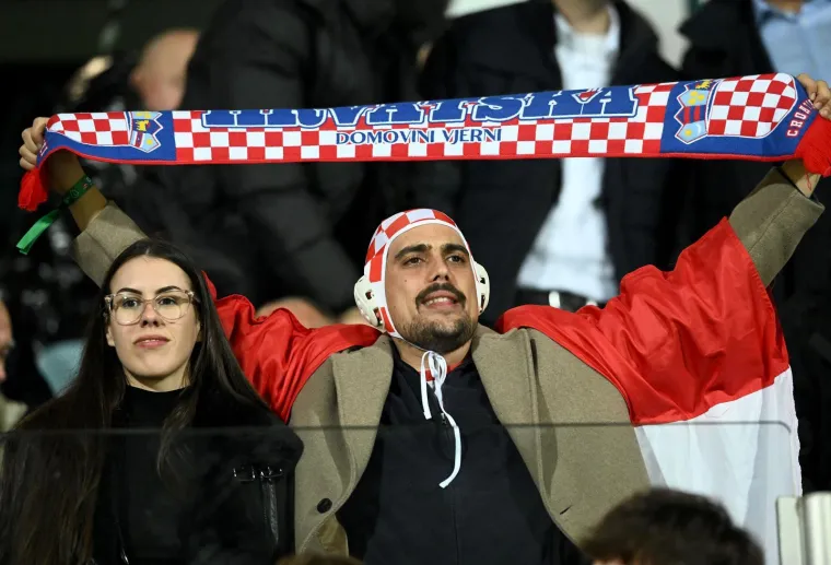 Željko Kerum se ukazao na utakmici hrvatske reprezentacije, pazite tko mu pravi dru&scaron;tvo