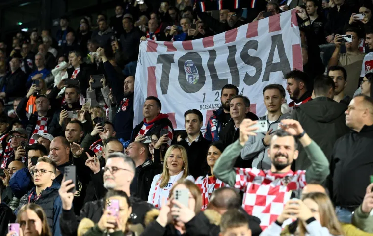 Željko Kerum se ukazao na utakmici hrvatske reprezentacije, pazite tko mu pravi dru&scaron;tvo