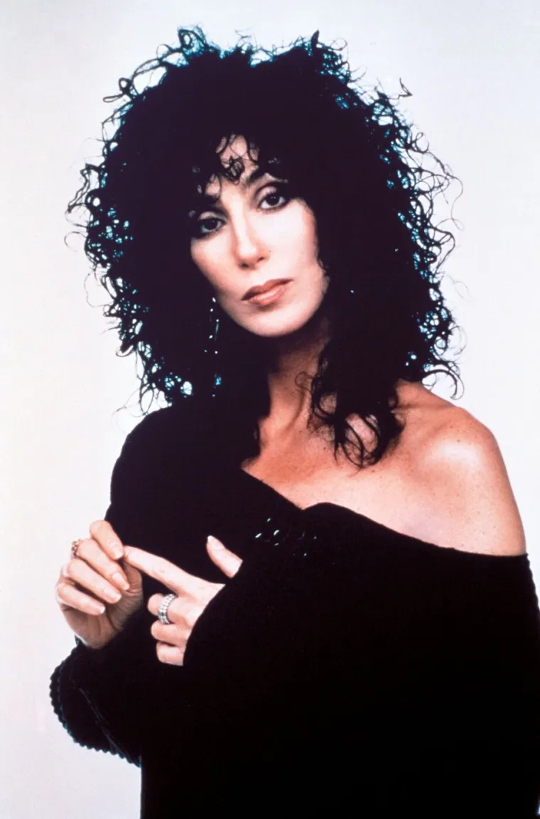 Koja joj boja najbolje stoji? Kako je Cher kroz godine mijenjala kosu