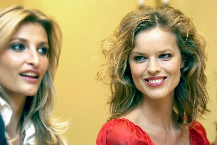 Slavna manekenka odu&scaron;evljava i u 52. godini: Zasjenila je i Irinu Shayk na poznatom događaju