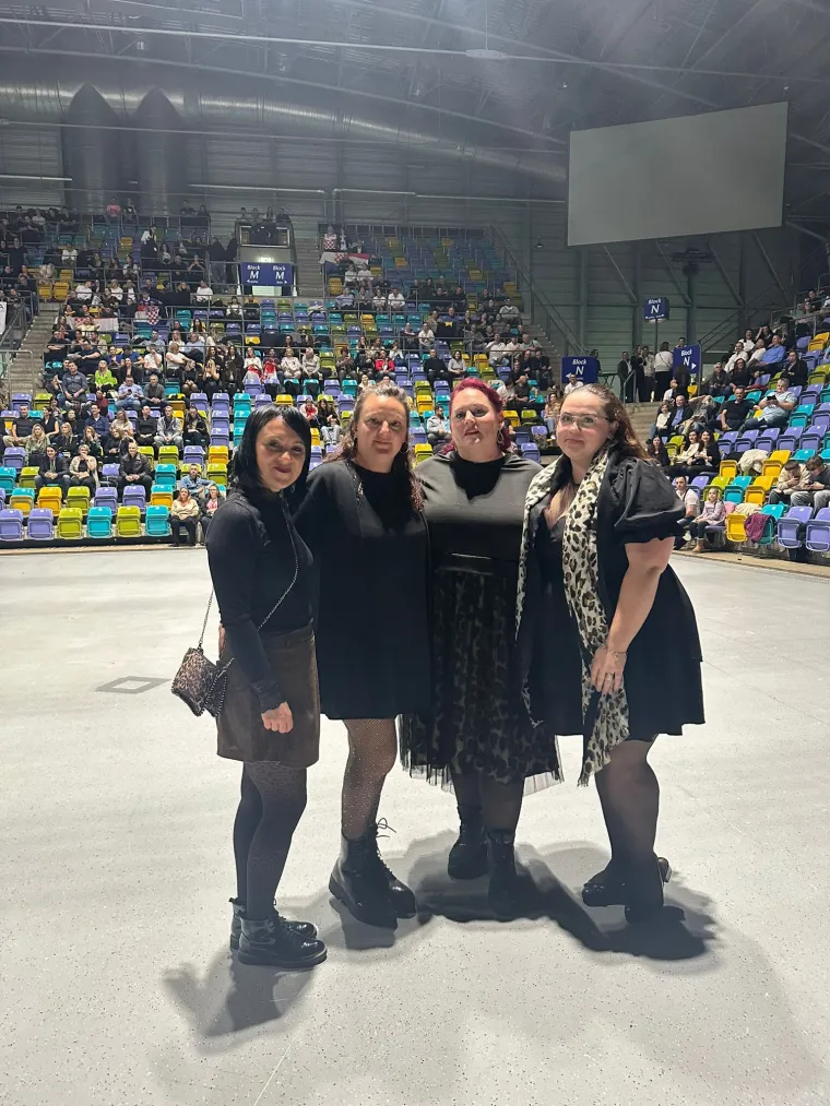 Počelo ludilo u Frankfurtu: Nikad zgodnije djevojke iz dijaspore zapalile Arenu