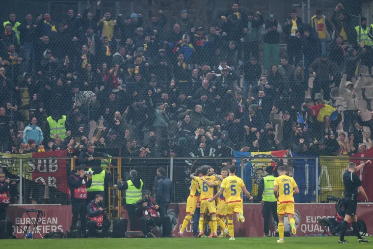 Provjerite &scaron;to se događalo u Zenici: Napetost se mogla rezati nožem, policija u&scaron;la na tribine