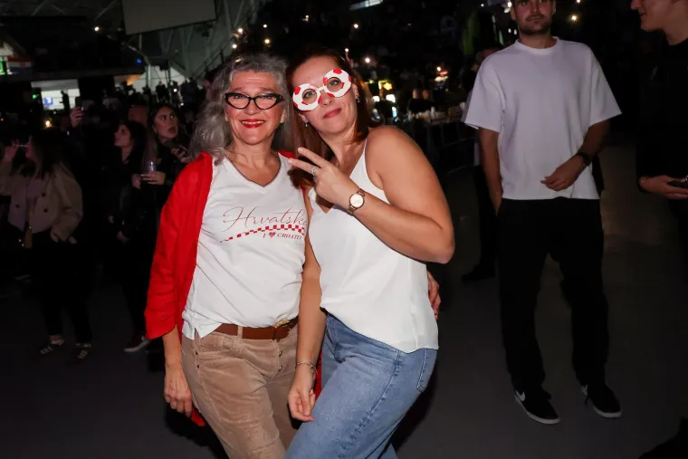 Nema tko se nije okrenuo za ovim ljepoticama u Frankfurtu: Ostavile su sve bez daha