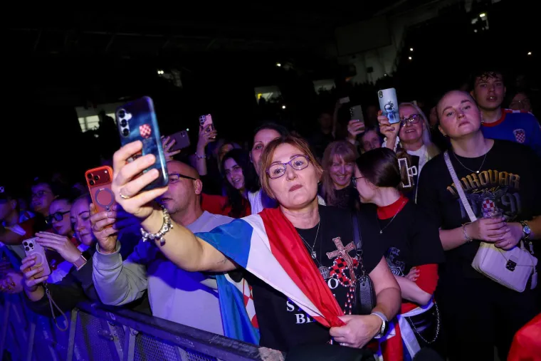 Nema tko se nije okrenuo za ovim ljepoticama u Frankfurtu: Ostavile su sve bez daha