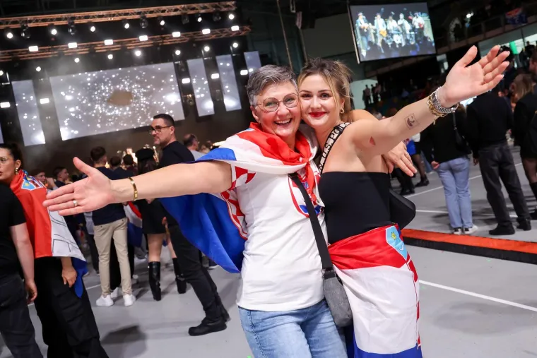 Nema tko se nije okrenuo za ovim ljepoticama u Frankfurtu: Ostavile su sve bez daha