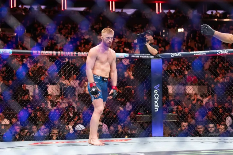 Senzacionalni hrvač u stilu Cro Copa brutalno nokautirao suparnika: 'Ne smijem psovati, ali...'