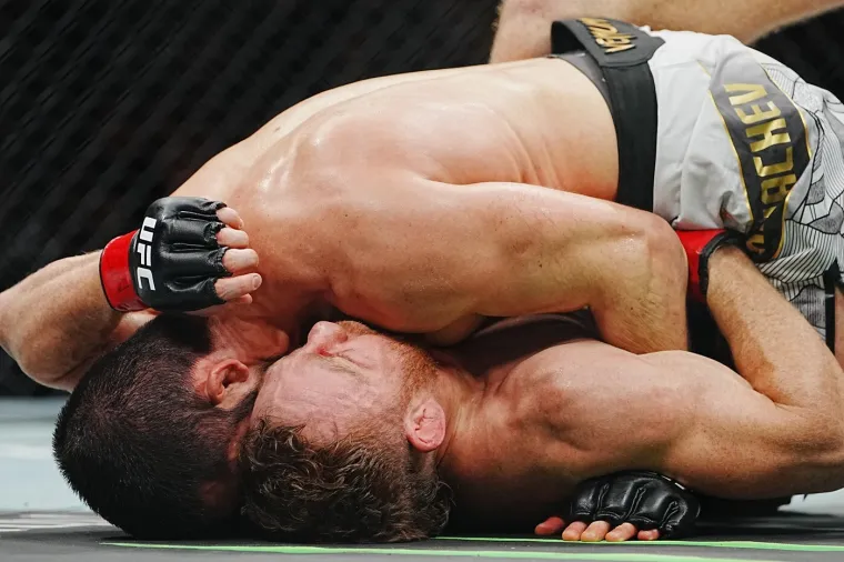 Islam Mahačev izjednačio 'neponovljiv' rekord i ispisao povijest