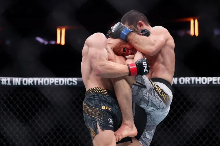 Islam Mahačev izjednačio 'neponovljiv' rekord i ispisao povijest