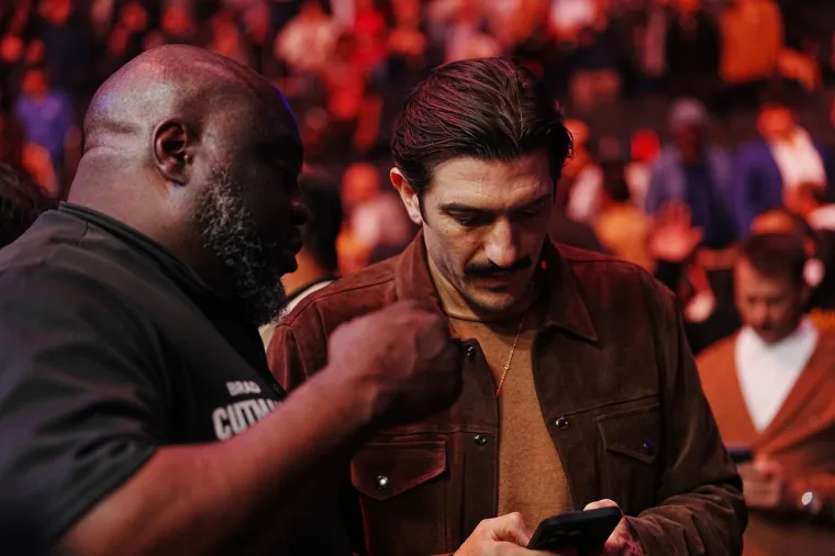 Islam Mahačev izjednačio 'neponovljiv' rekord i ispisao povijest