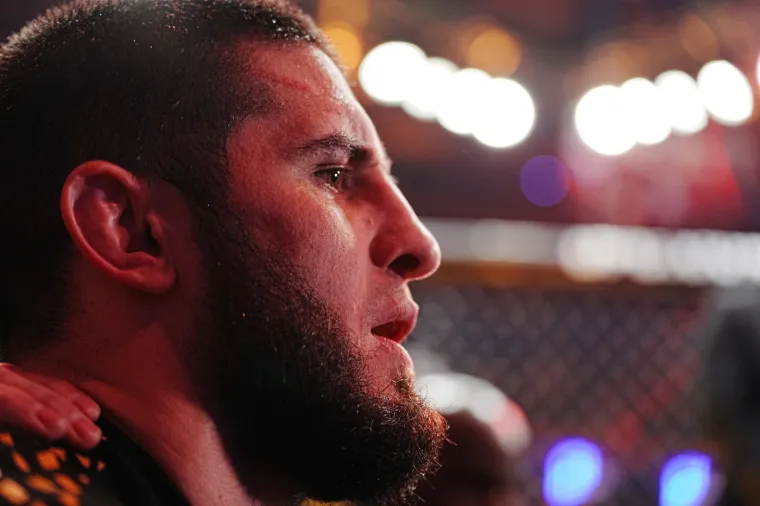 Islam Mahačev izjednačio 'neponovljiv' rekord i ispisao povijest