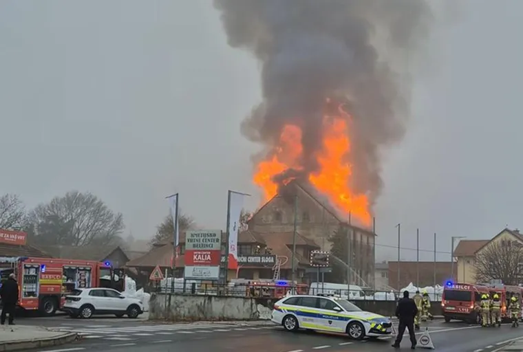 Zapalila se zgrada mlina, požar se pro&scaron;irio na susjednu zgradu: 'Ne otvarajte prozore!'