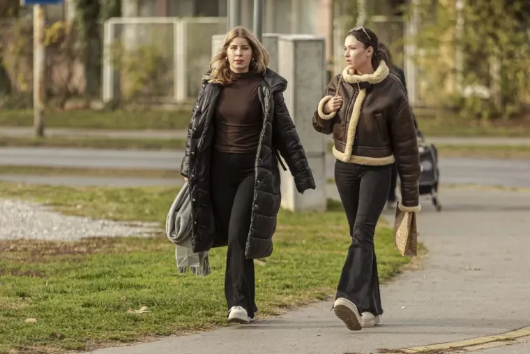 Romantika na osječkoj promenadi: S ovih slatkih golupčića nitko nije skidao pogled