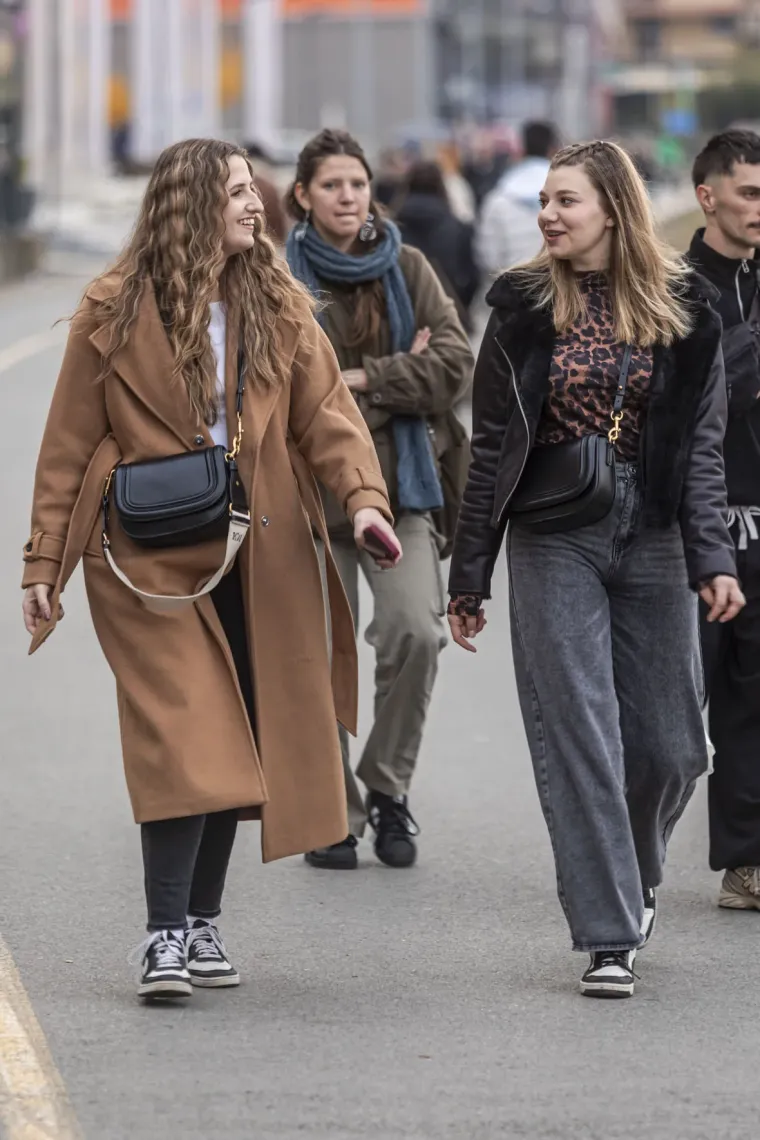 Romantika na osječkoj promenadi: S ovih slatkih golupčića nitko nije skidao pogled