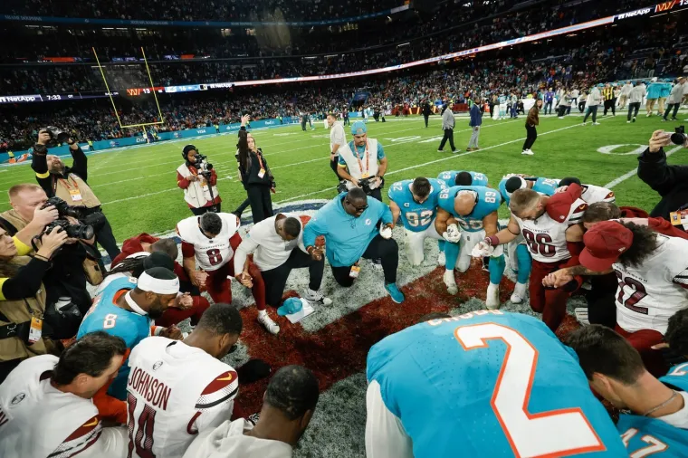 Cheerleadersice na stadionu Real Madrida podigle temperaturu do usijanja