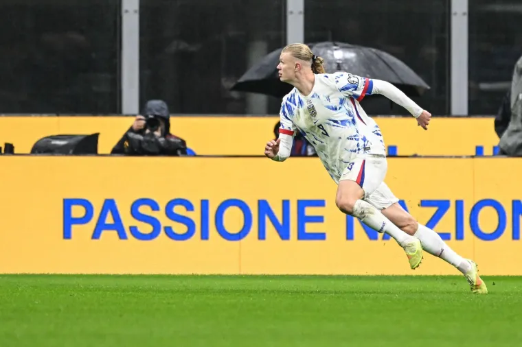 Haaland napravio show usred Italije! Uzeo je mikrofon, ali kosa nije izdržala veliku feštu...