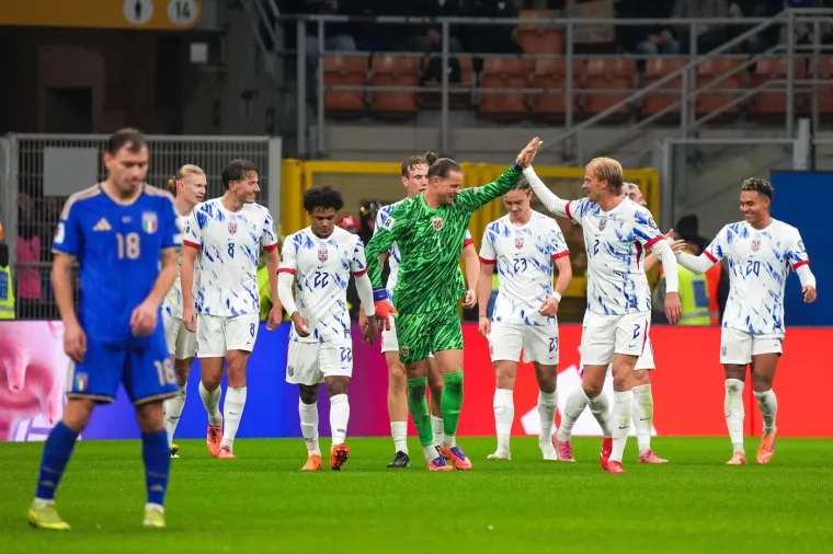 Haaland napravio show usred Italije! Uzeo je mikrofon, ali kosa nije izdržala veliku feštu...