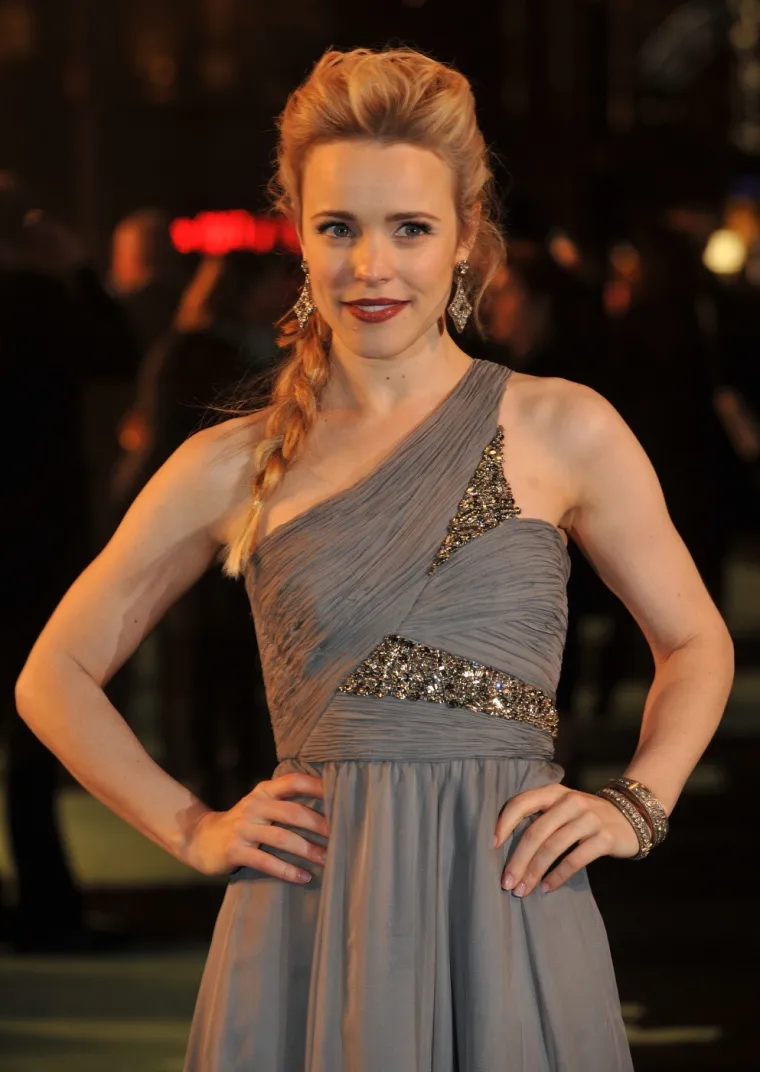 Ona je teen ikona, zločesta djevojka i lice megapopularne ljubavne drame