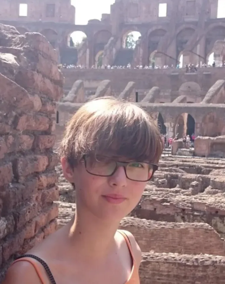 Nekoć su bili ružni pačići, no s vremenom su se toliko proljepšali da su danas neprepoznatljivi