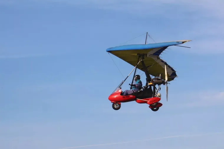 Gužva uz Dravu: Više generacija obitelji uputilo se u šetnju i bijeg od svakodnevice