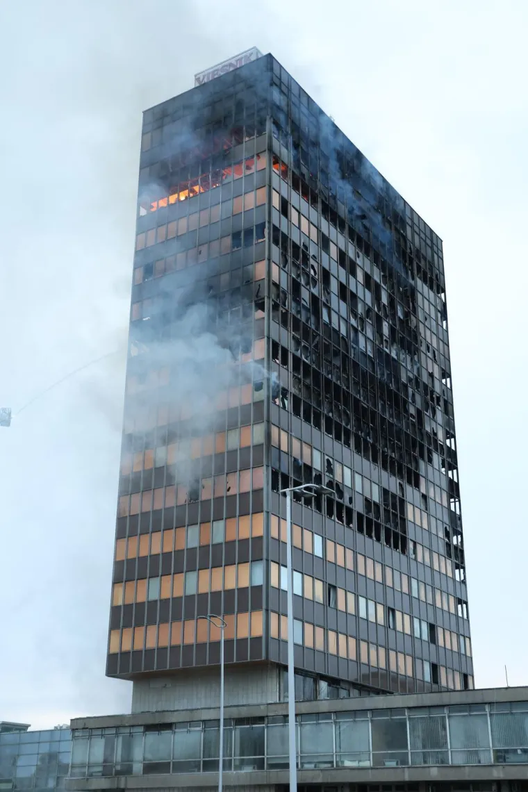 Jutro poslije: Pogledajte &scaron;to je ostalo od Vjesnikova nebodera, a jo&scaron; nije gotovo