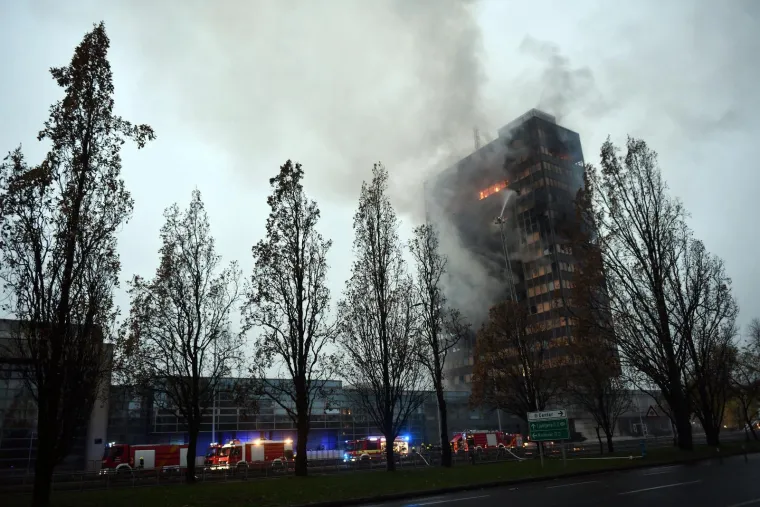 Jutro poslije: Pogledajte &scaron;to je ostalo od Vjesnikova nebodera, a jo&scaron; nije gotovo