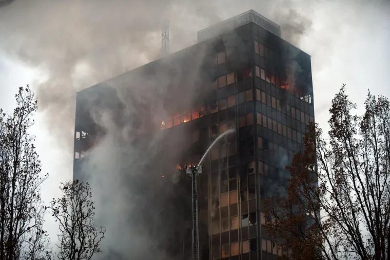 Jutro poslije: Pogledajte &scaron;to je ostalo od Vjesnikova nebodera, a jo&scaron; nije gotovo
