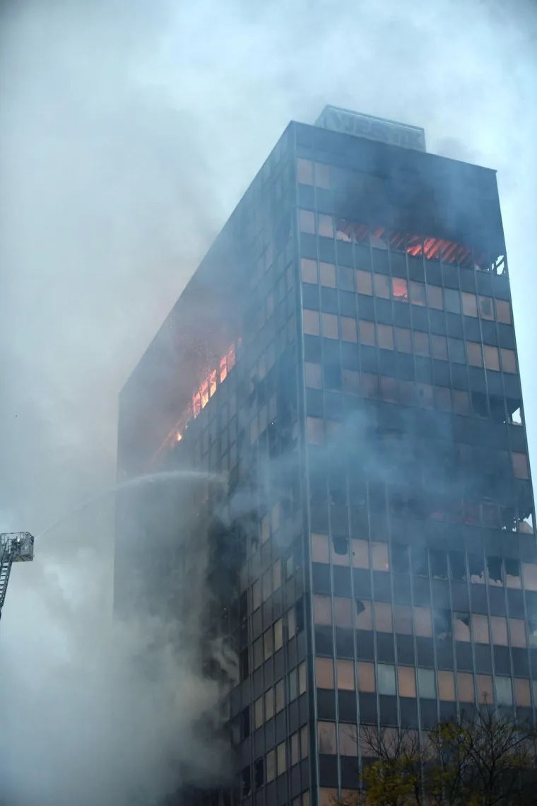 Jutro poslije: Pogledajte &scaron;to je ostalo od Vjesnikova nebodera, a jo&scaron; nije gotovo