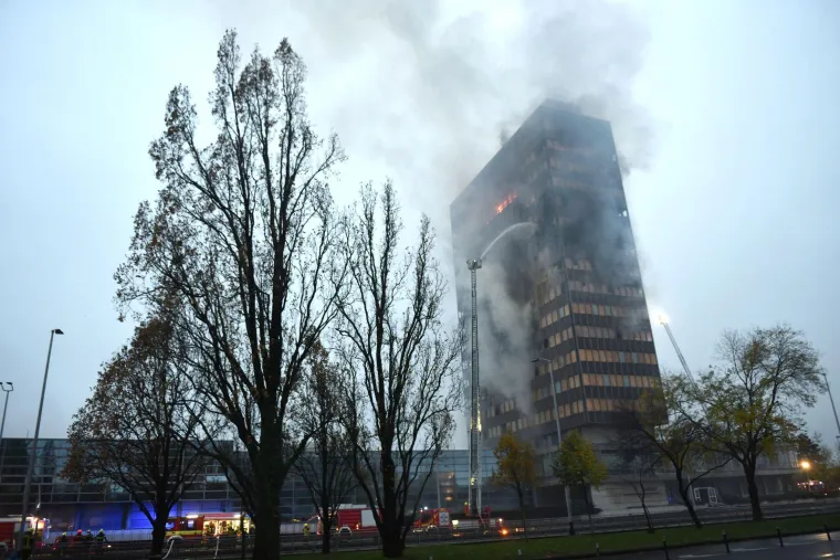 Jutro poslije: Pogledajte &scaron;to je ostalo od Vjesnikova nebodera, a jo&scaron; nije gotovo
