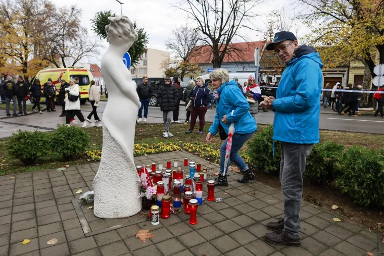 Prizori iz zraka od kojih prolaze trnci: Brat Nicoliera u Koloni sjećanja, pogledajte tko je jo&scaron; sve do&scaron;ao